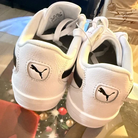 Puma White Athletic Shoes with Black Accents - Picture 3 of 12